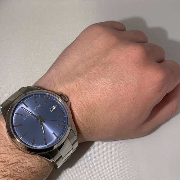 Michae Kors Mens Watch - Picture 4 of 7